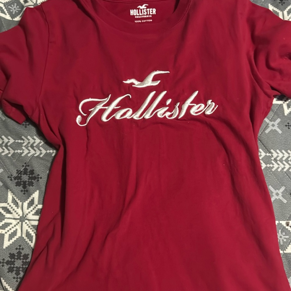 Hollister red t-shirt size xxs